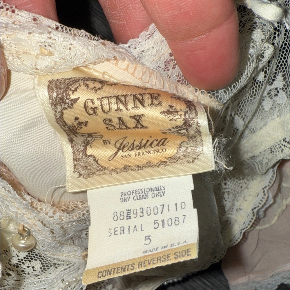 Gunne Sax Peach and Cream Sheer Lace  Dress size 5 vintage - Picture 6 of 12